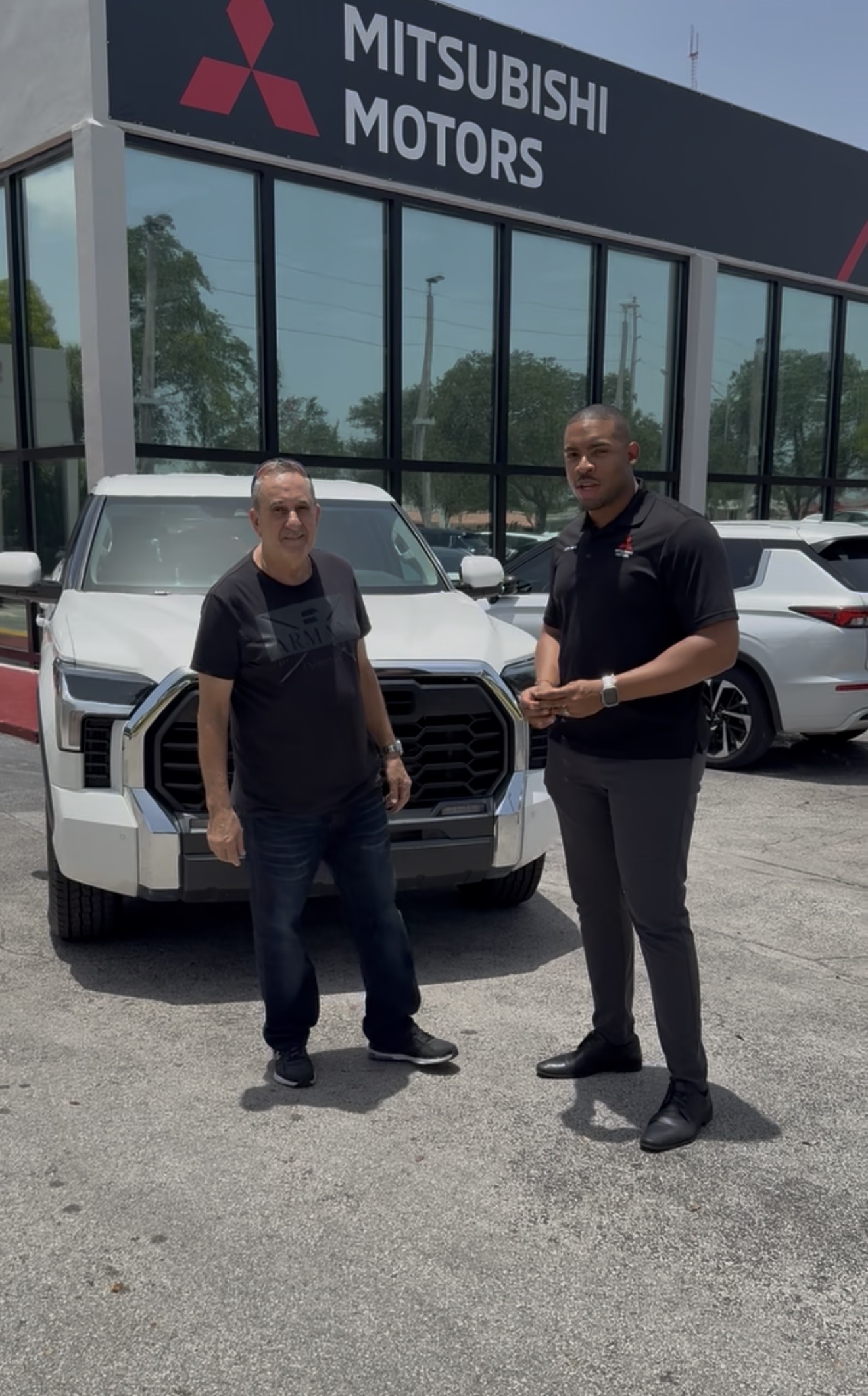 Miami Auto Connect customer delivery 11